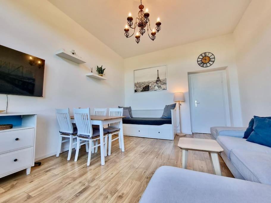 2 Room Apartment Near Station Neustadt In Dresden Neustadt Dış mekan fotoğraf