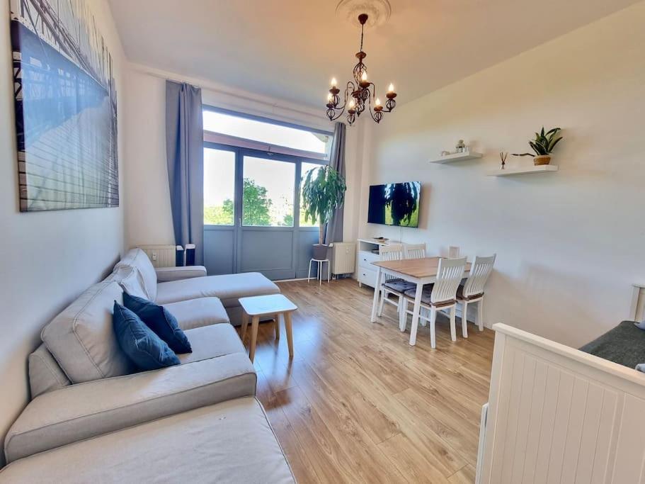 2 Room Apartment Near Station Neustadt In Dresden Neustadt Dış mekan fotoğraf